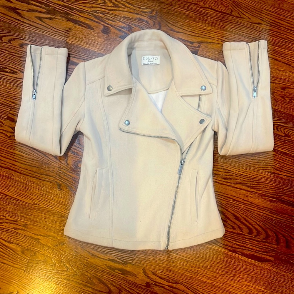 Like new (worn once) Z Supply Moto jacket.Size S,70% poly/30% nylon, fully lined